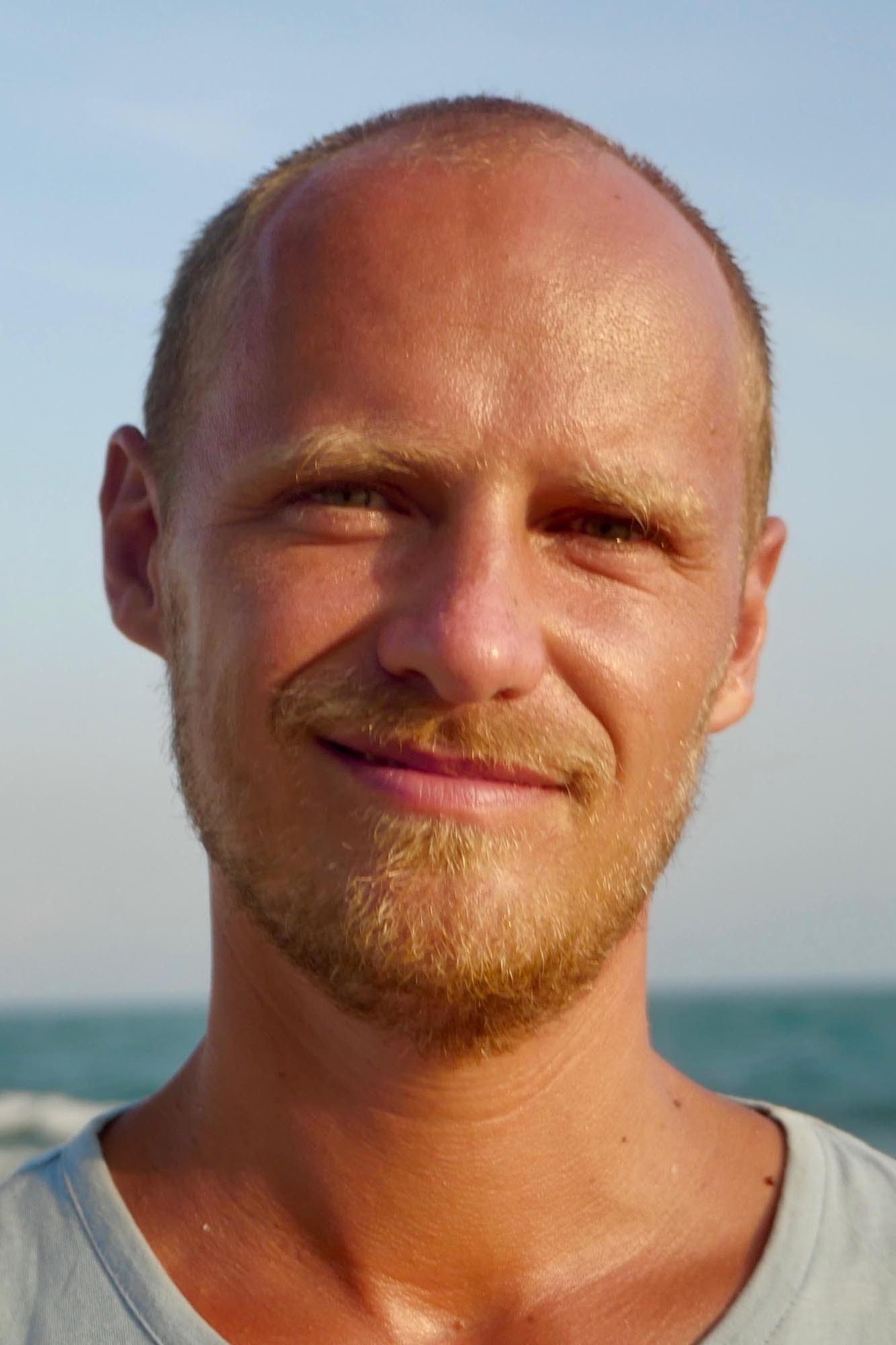 Edward Watts backdrop