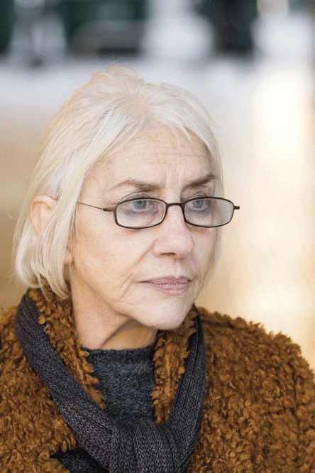 Mirentxu Loyarte backdrop