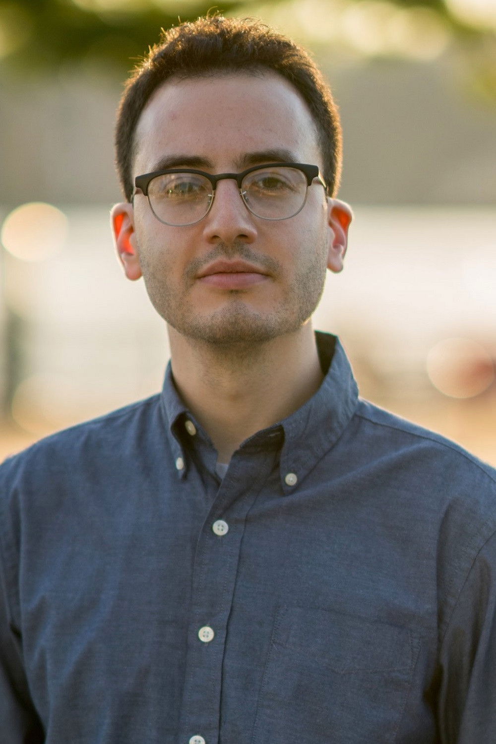 Eli Shapiro backdrop