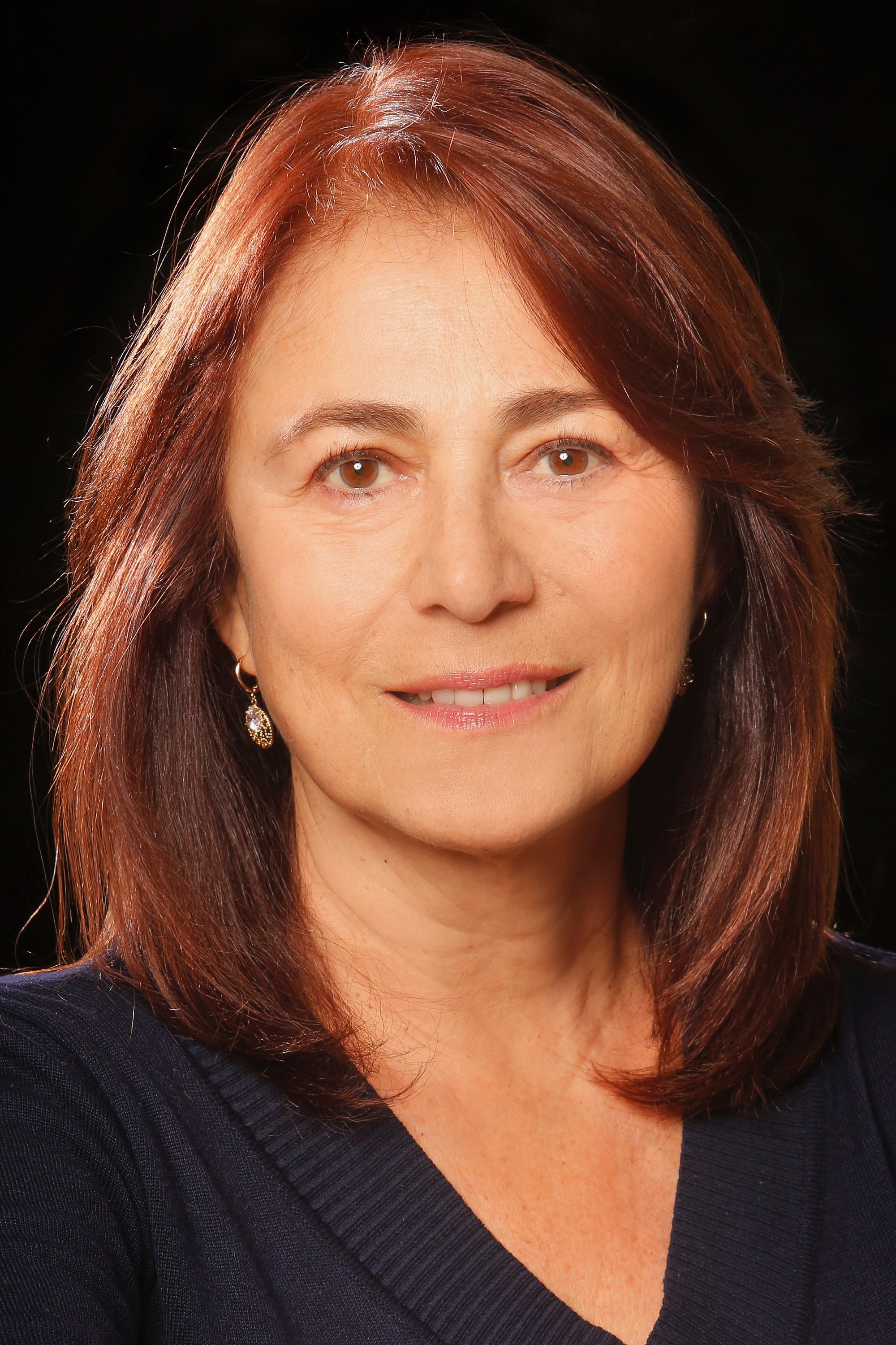 Esperanza Silva: Esperanca Silva backdrop