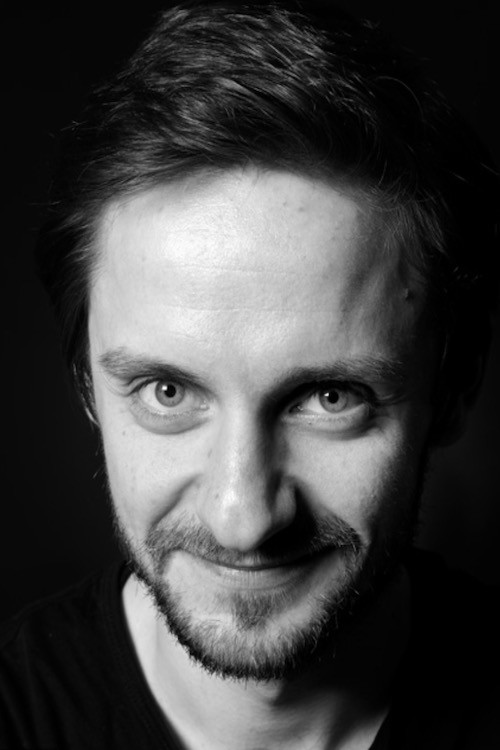 Tomáš Mischura backdrop