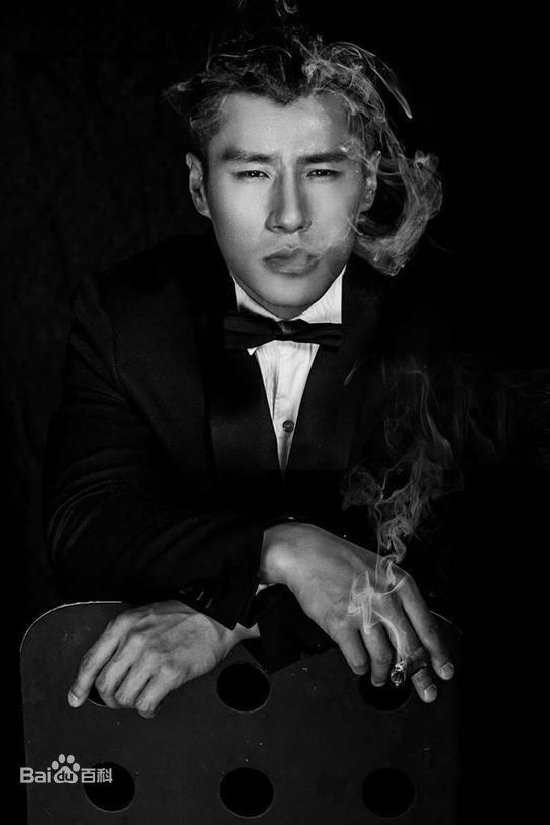 Guo Mingyu → Guo Mingju backdrop