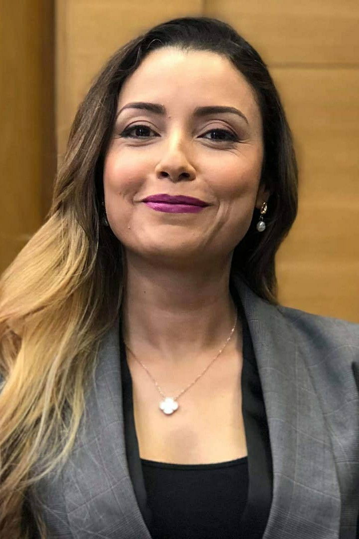 Hajar Graigaa backdrop