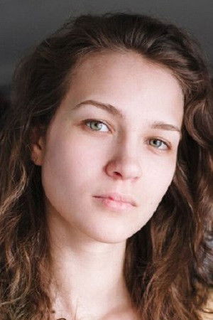 Ekaterina Kukuy backdrop