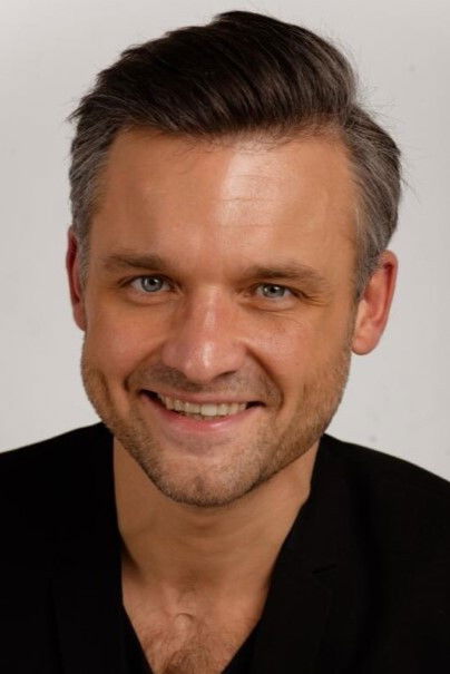 Ivan Zamotaev backdrop