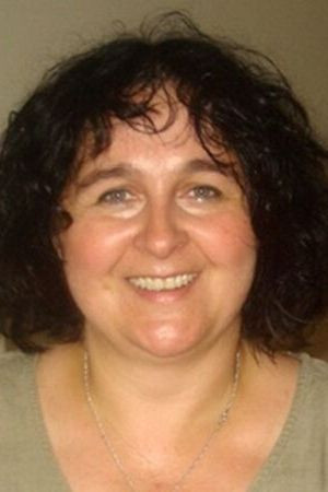 Anna Apostolakis backdrop