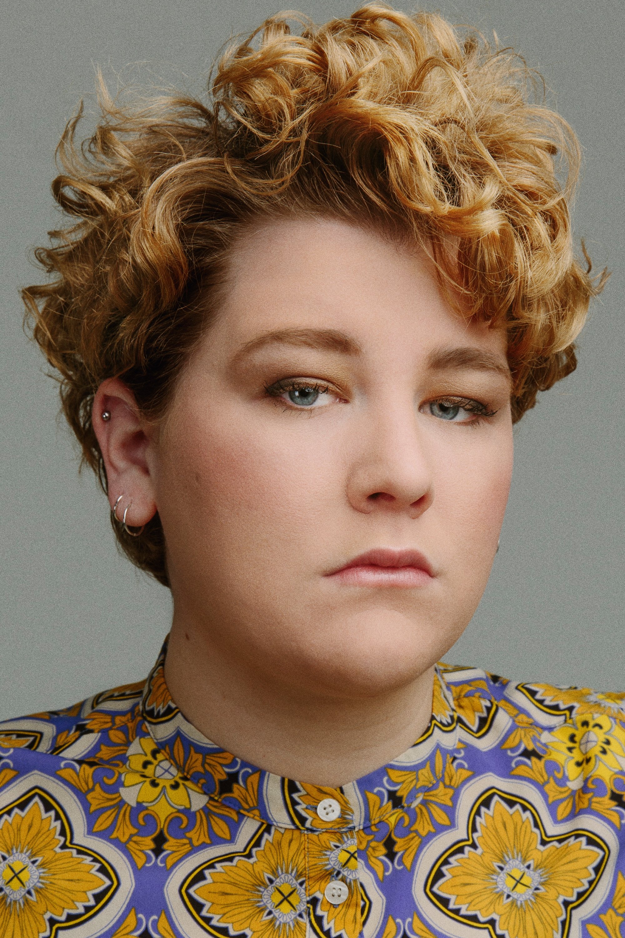 Coco Belliveau backdrop