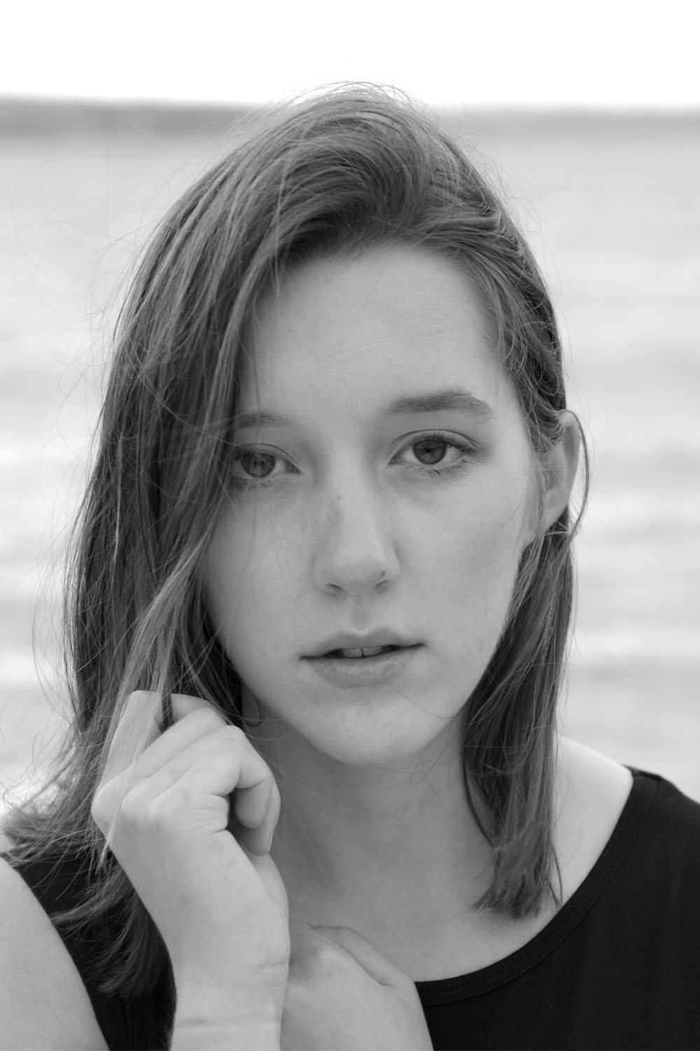 Élizabeth Adam backdrop