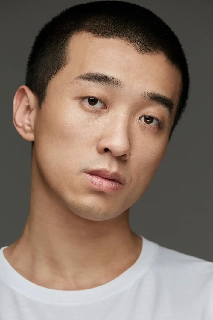 Ruguang Wei backdrop