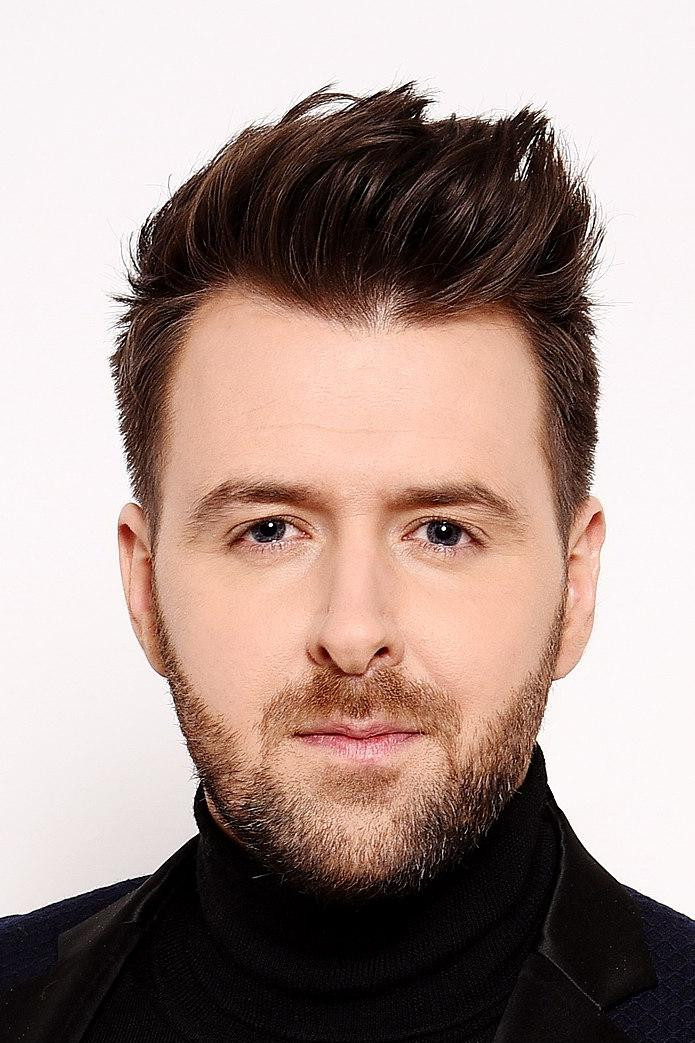 Grzegorz Hyży backdrop