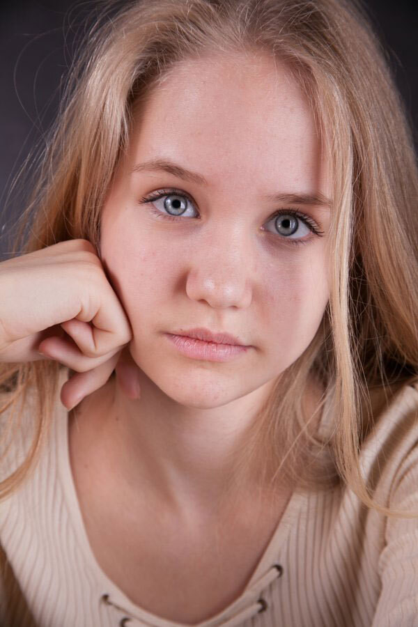 Anastasia Matveeva backdrop