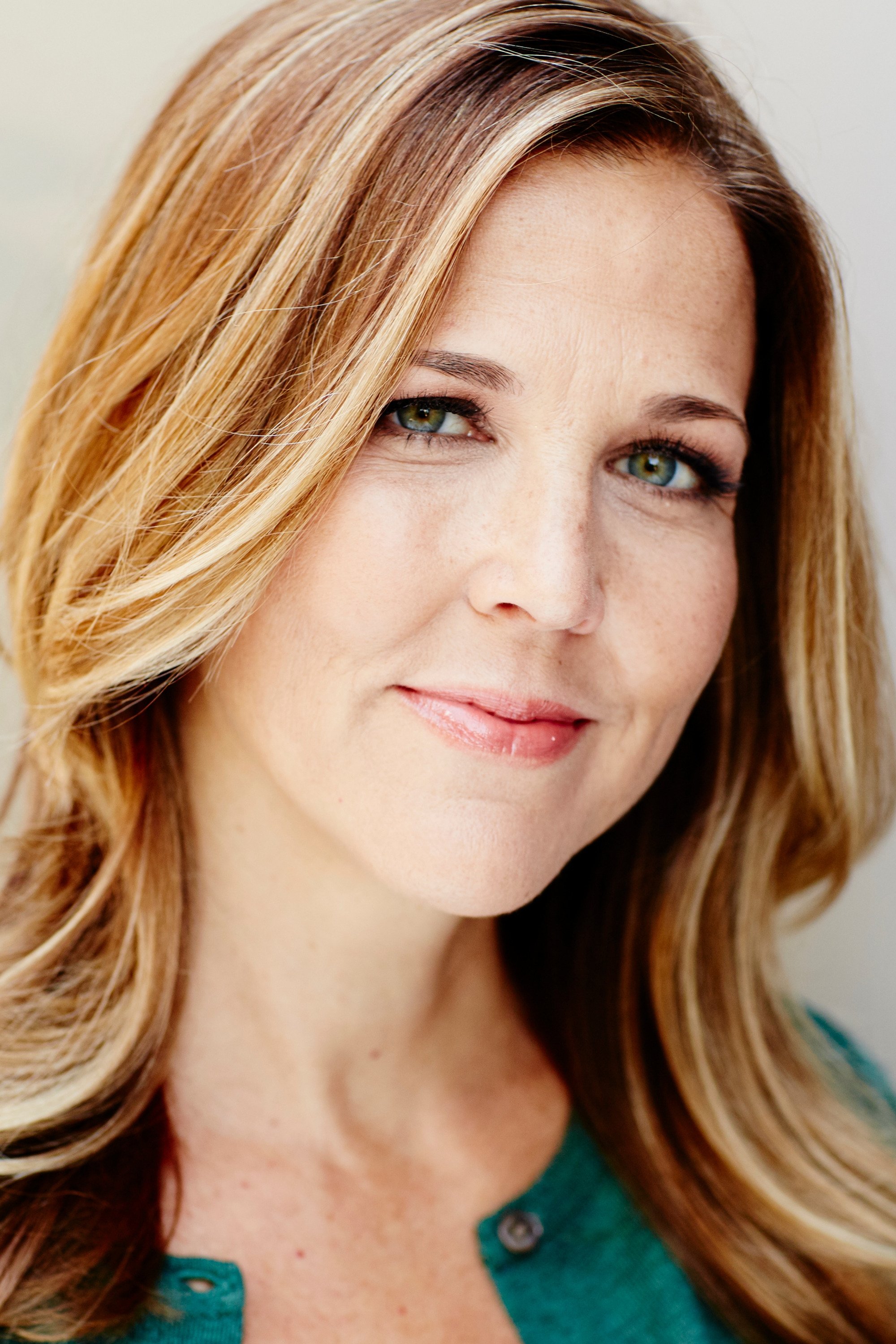 Carrie Walrond Hood backdrop