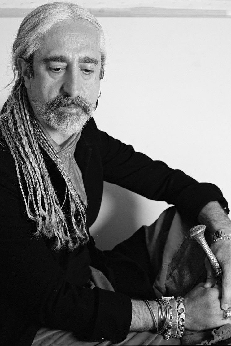 Vahé Berberian backdrop