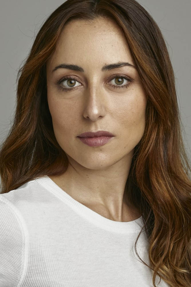 Nona Mateos backdrop