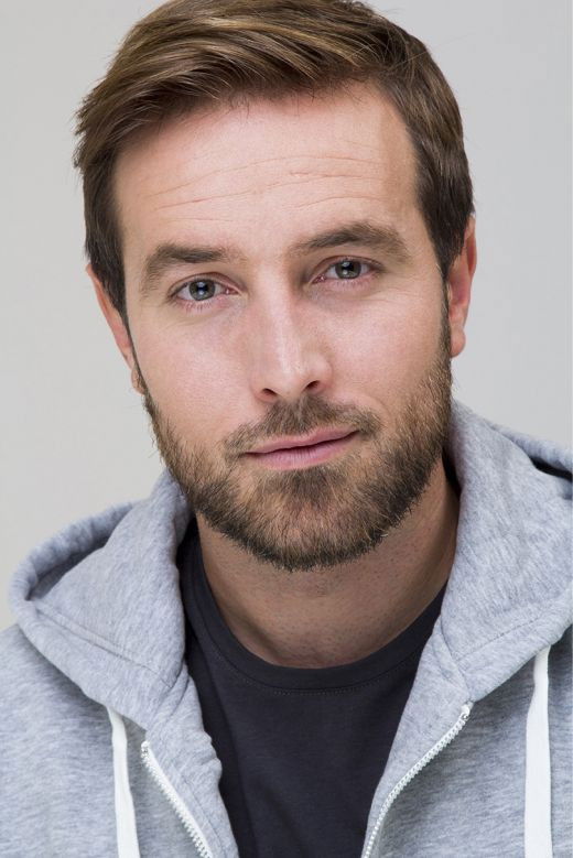 Manuel Toro backdrop