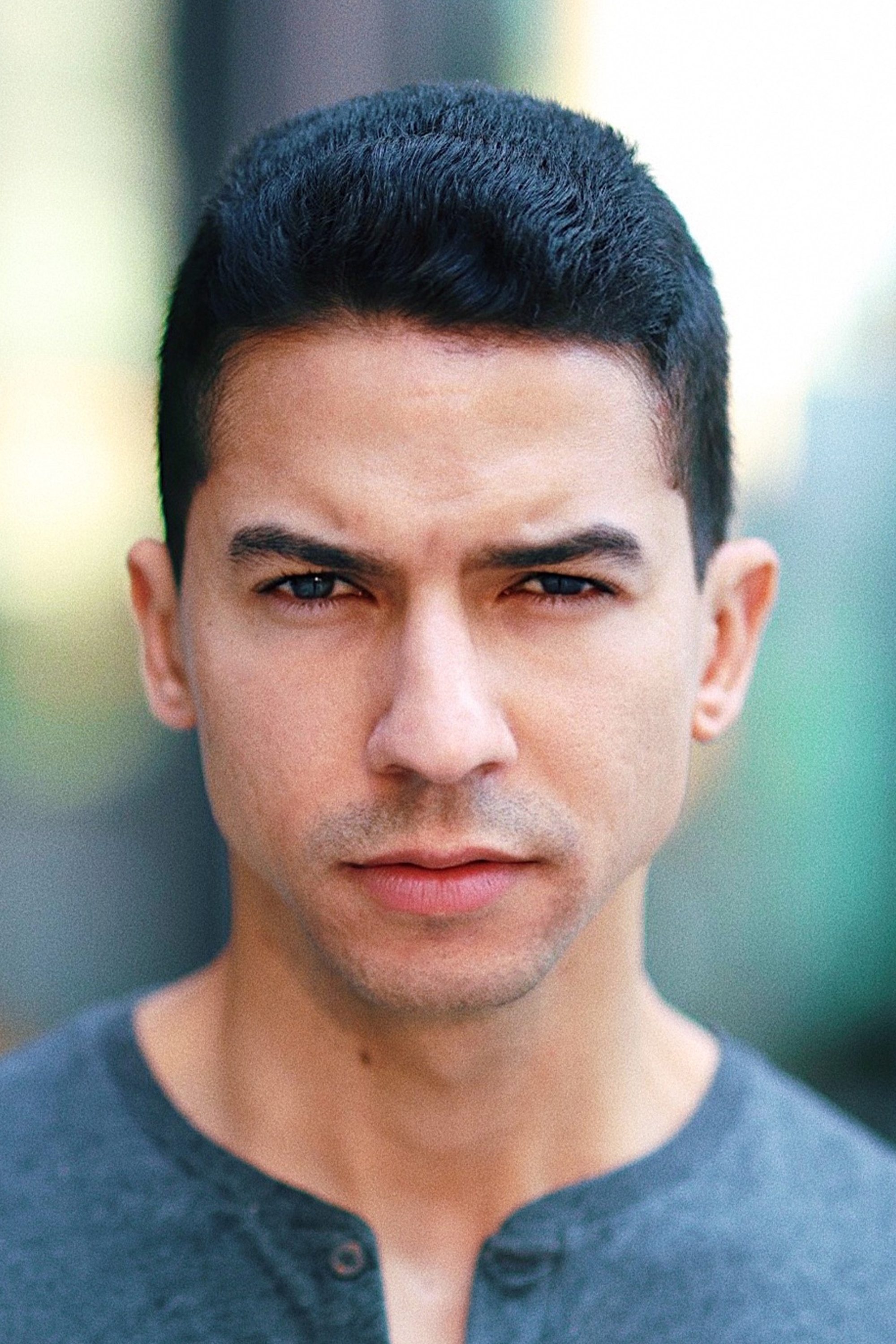 Steven Staine Fernandez backdrop