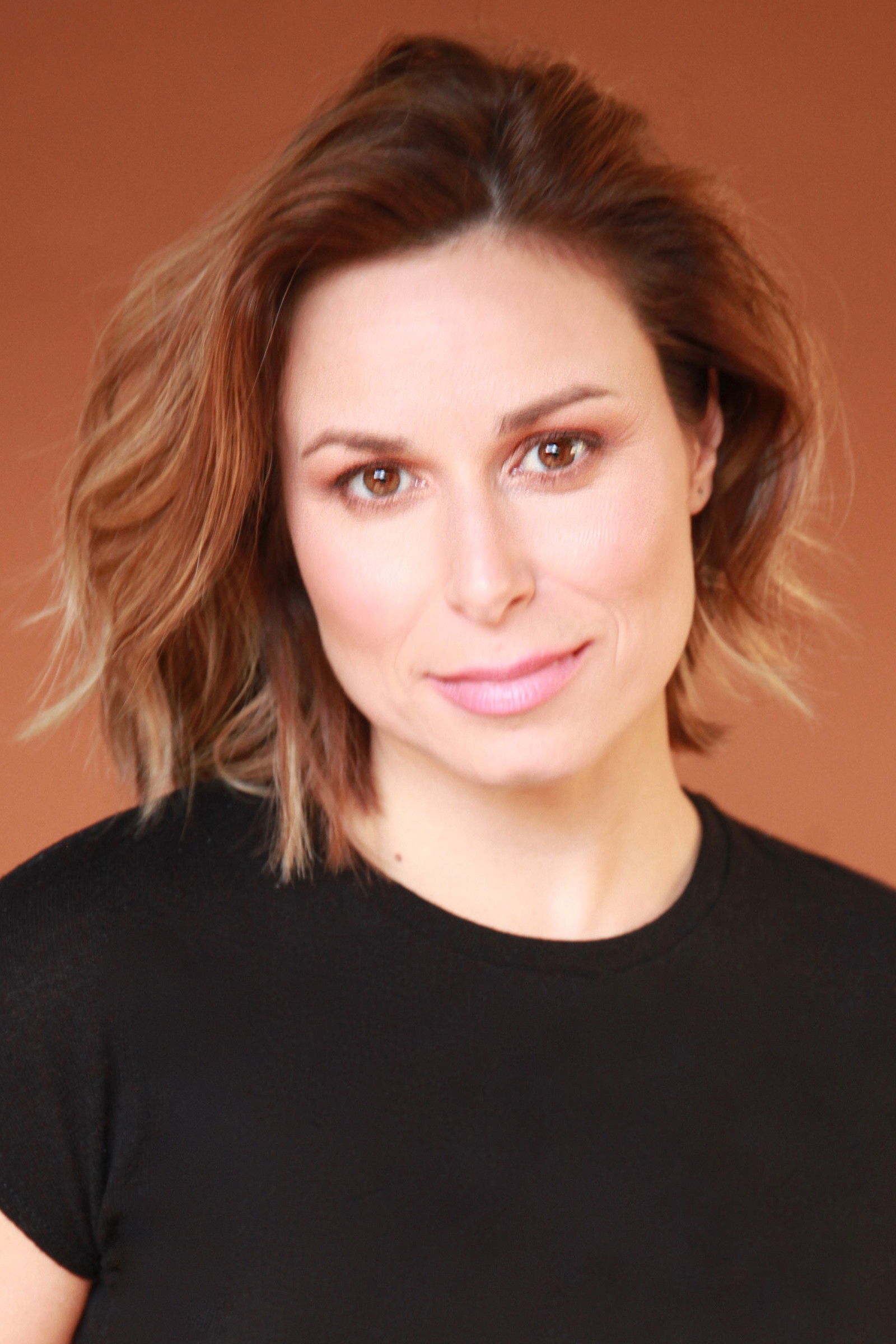 Stéphanie Deschamps backdrop