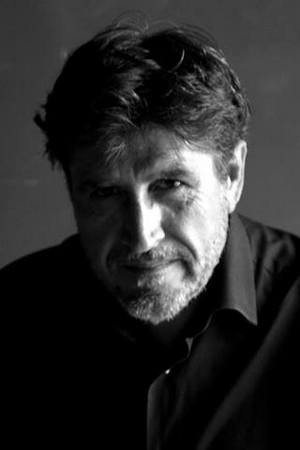 Agostino Chiummariello backdrop