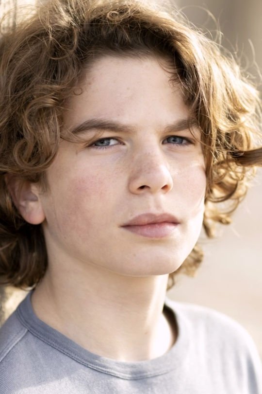 Leopold Moati → Leopol Moati backdrop