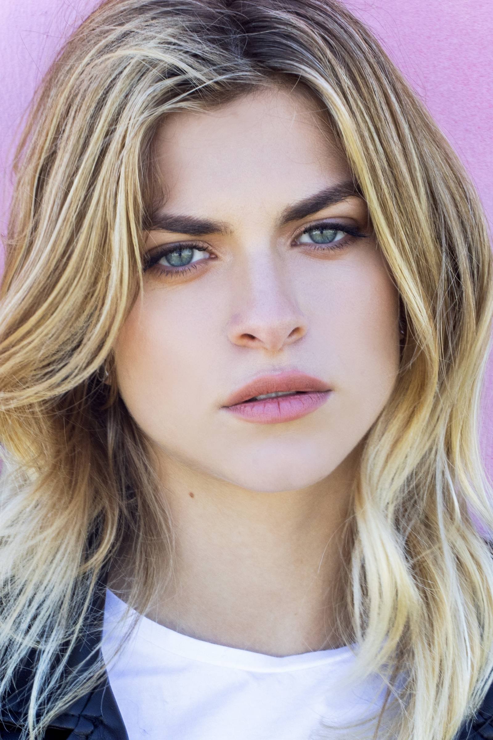 Aurora Moroni backdrop