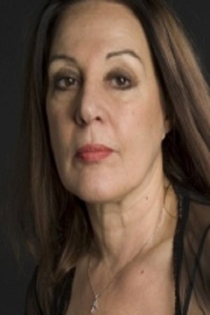 Mari Karavia backdrop