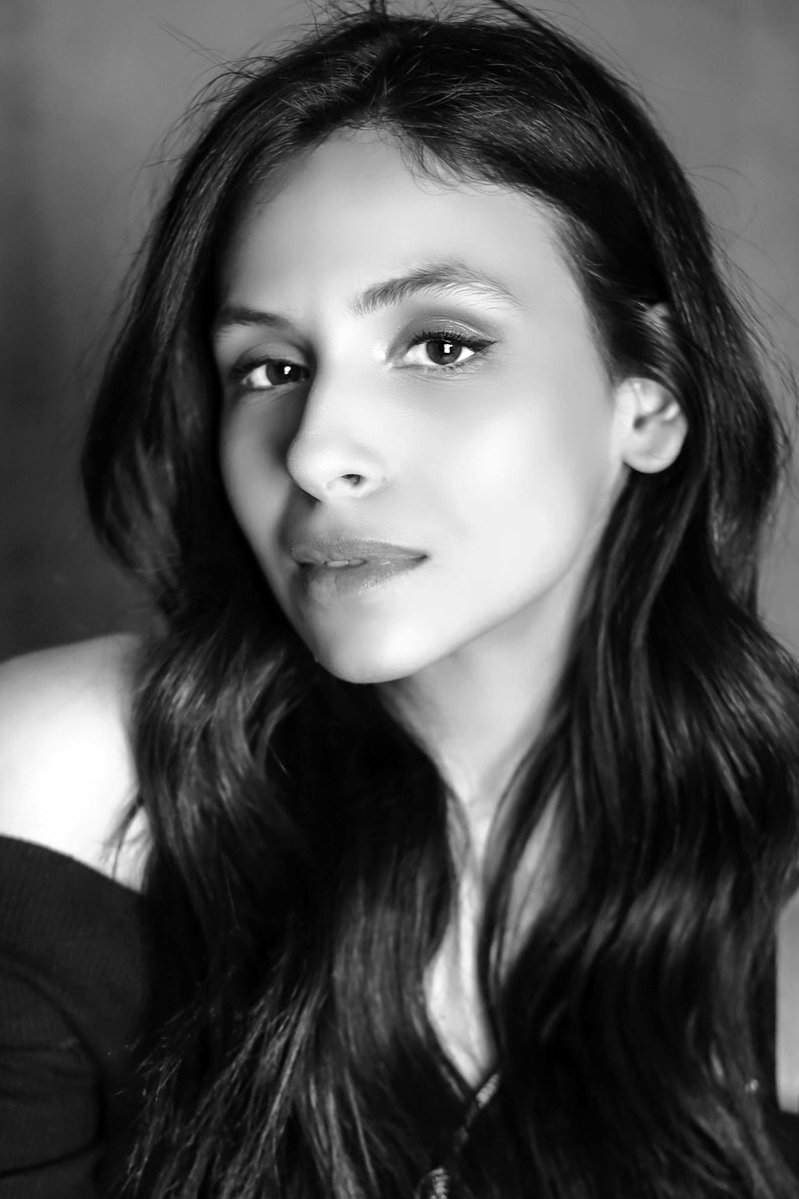 Tamara Radovanović backdrop