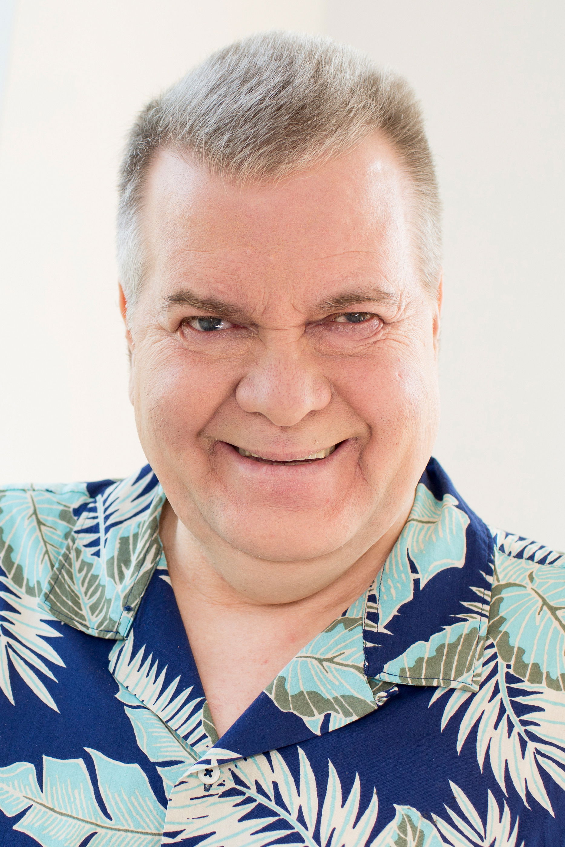 Serge Bélisle backdrop