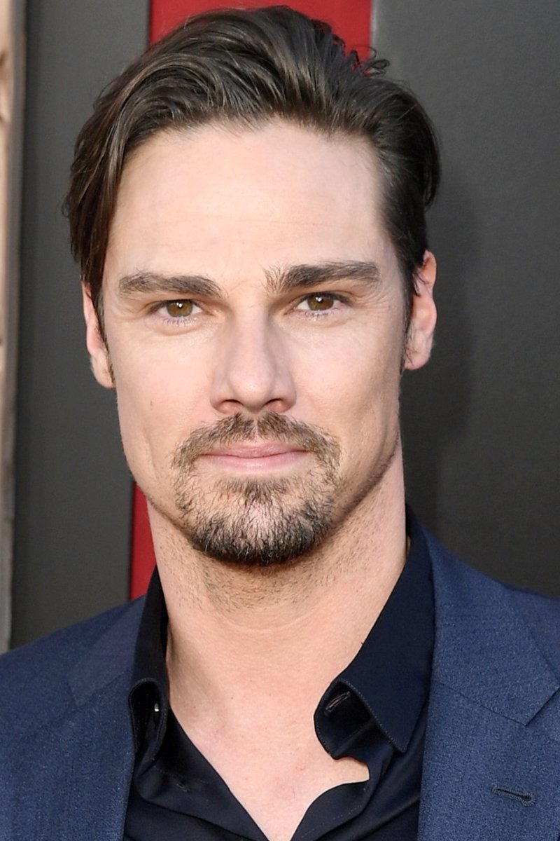 Jay Ryan backdrop