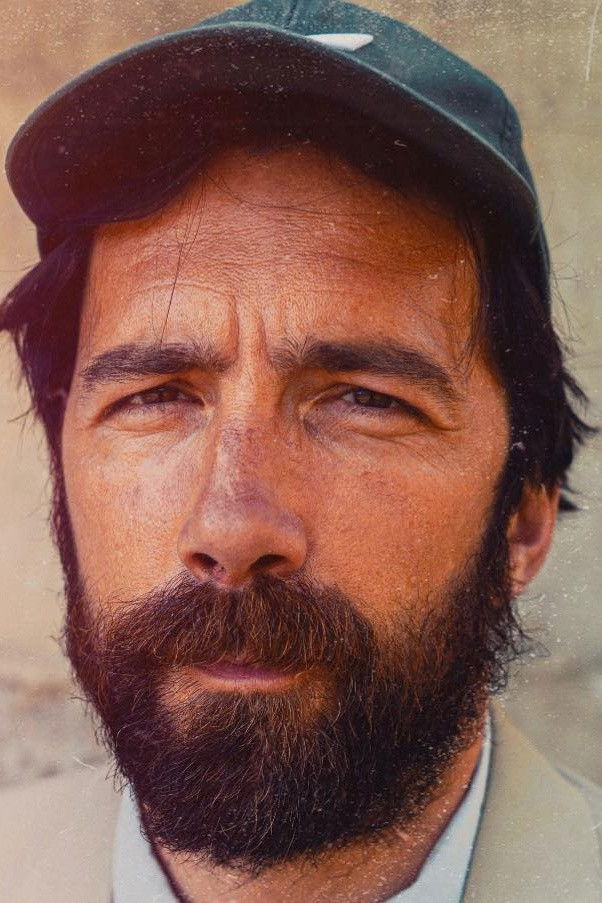 Maurizio Carucci backdrop