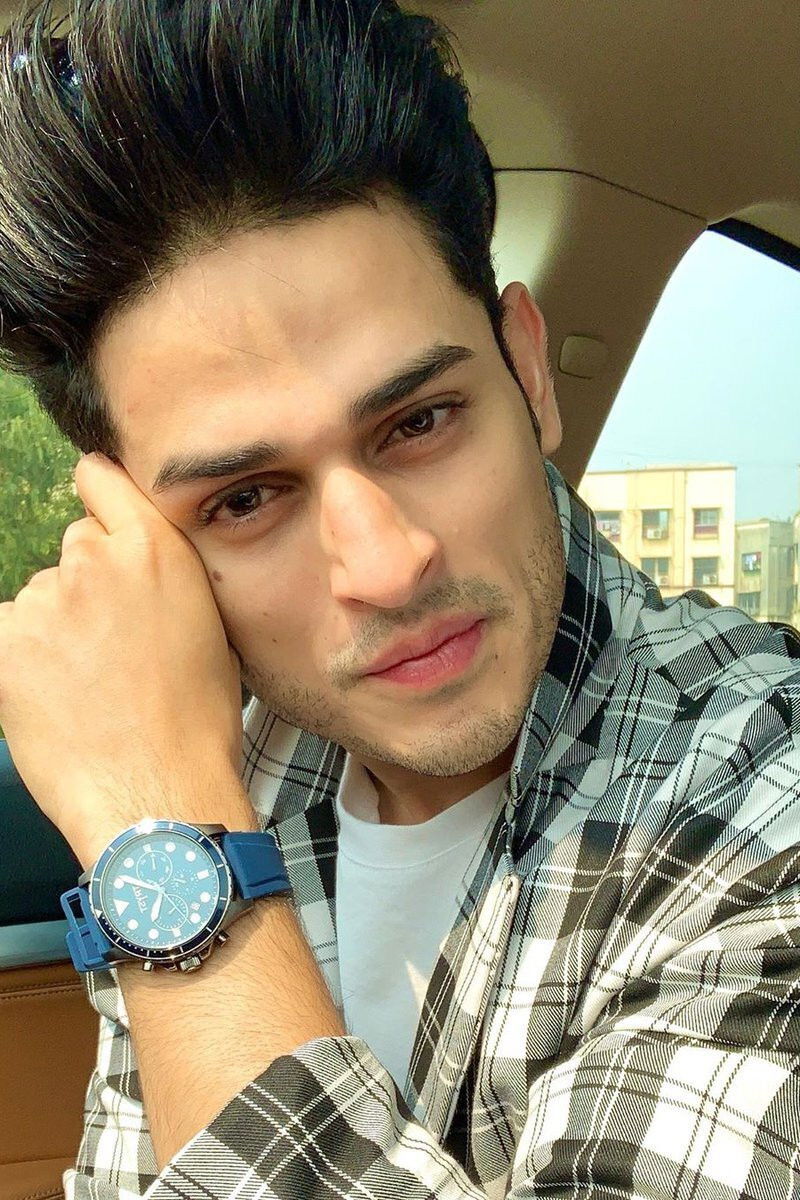 Priyank Sharma backdrop