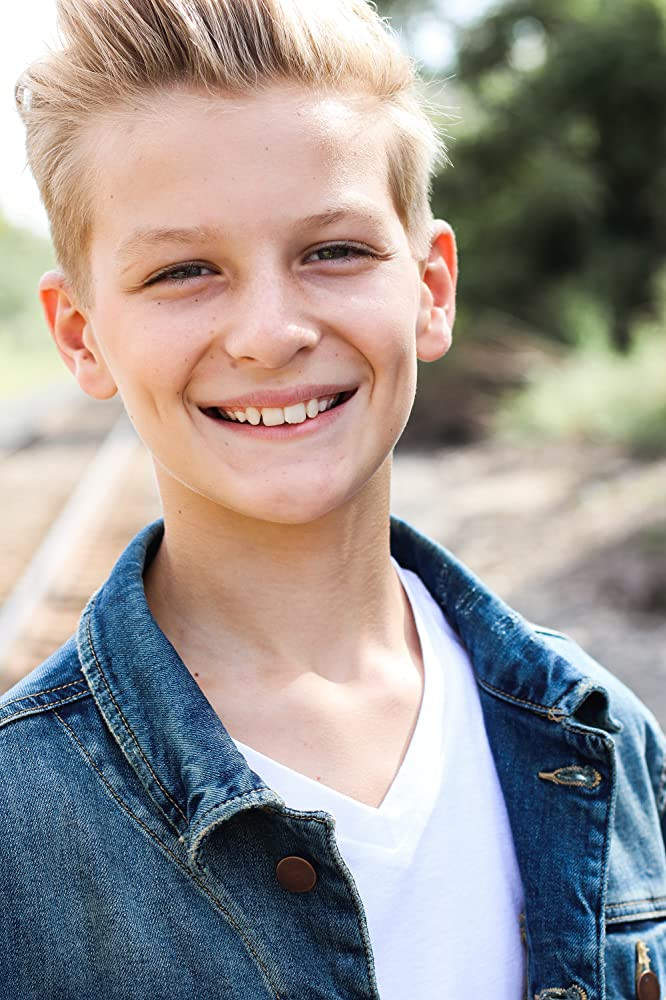 Madden Zook backdrop