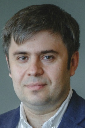 Denis Silyakov backdrop