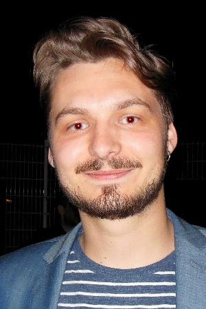 Elliott Williams backdrop