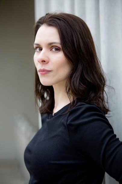 Sian Abrahams backdrop