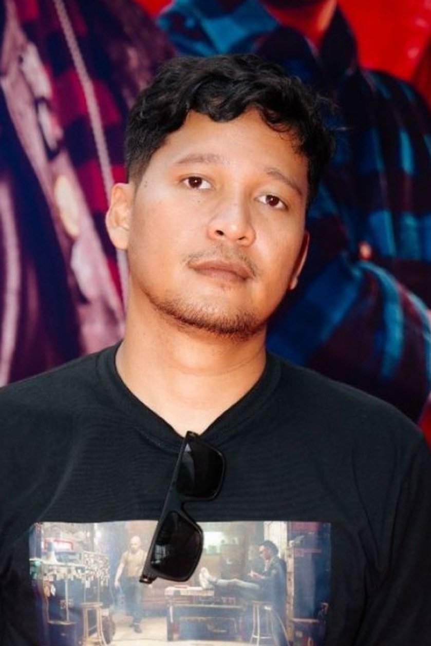 Sidharta Tata backdrop