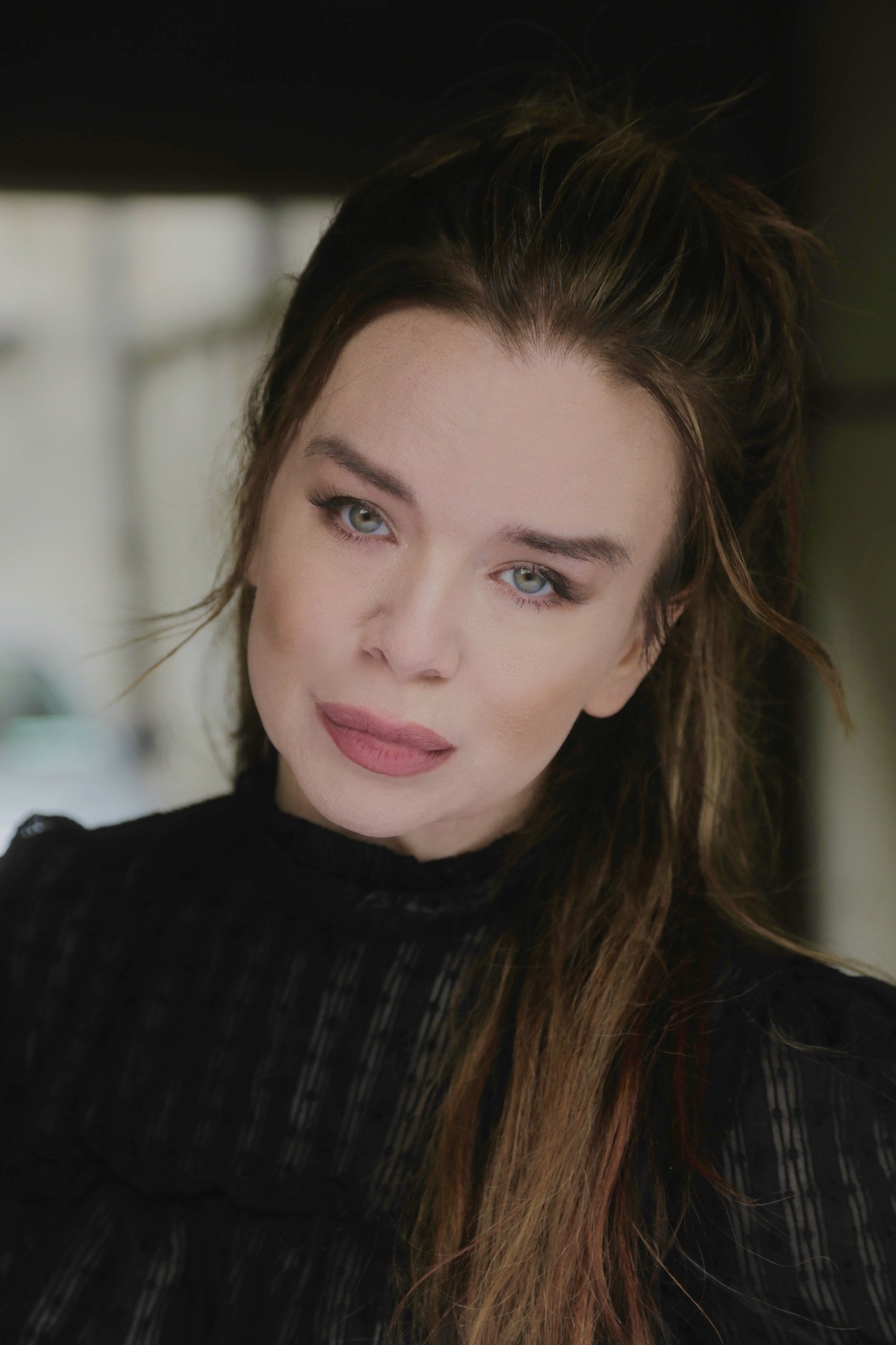 Laoisa Sexton backdrop