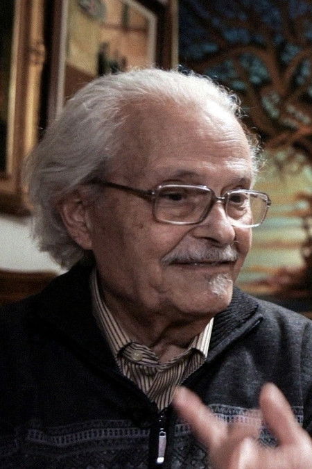 Macario 'Mac' Gómez backdrop