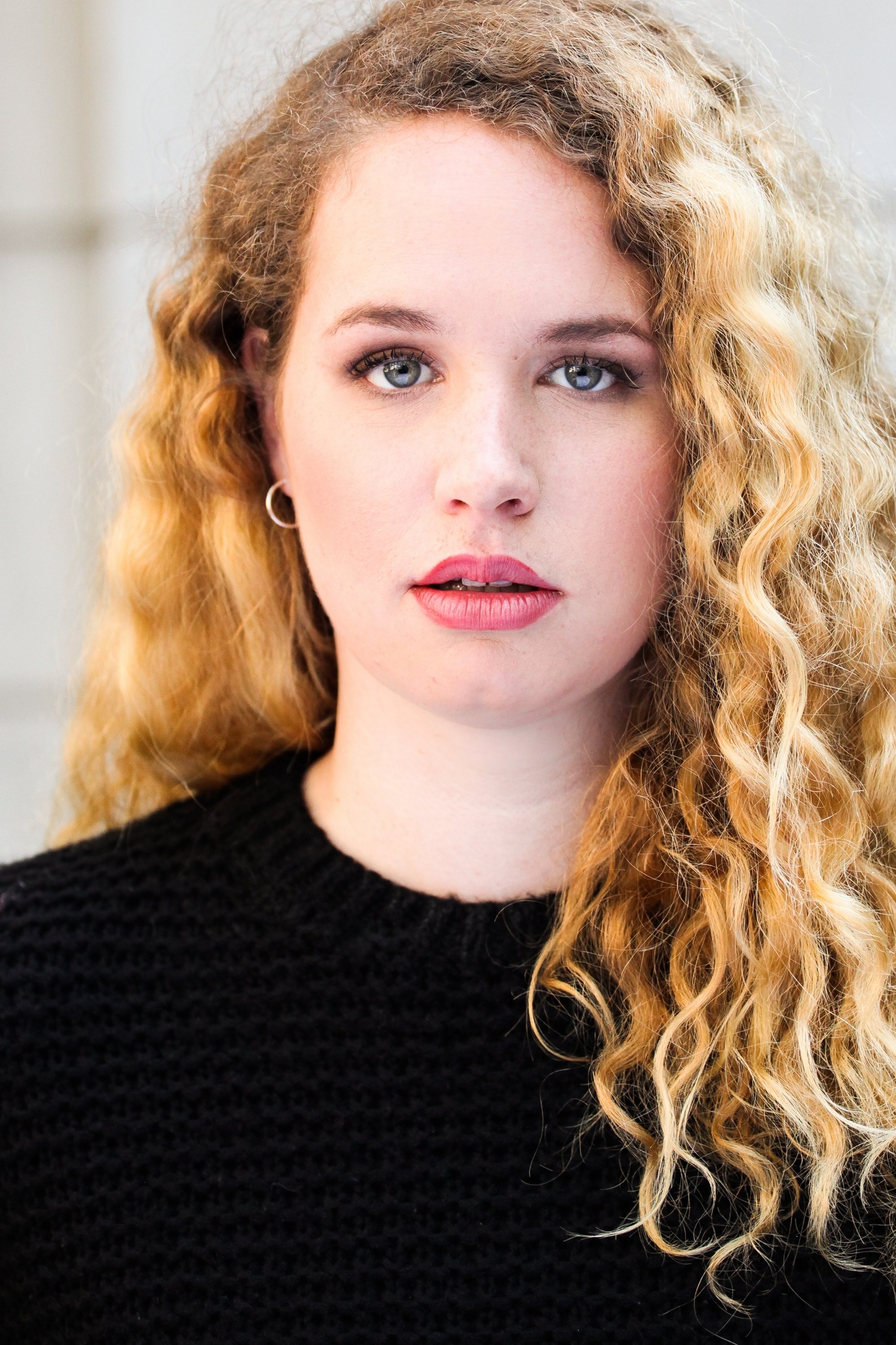 Maude Demers-Rivard backdrop