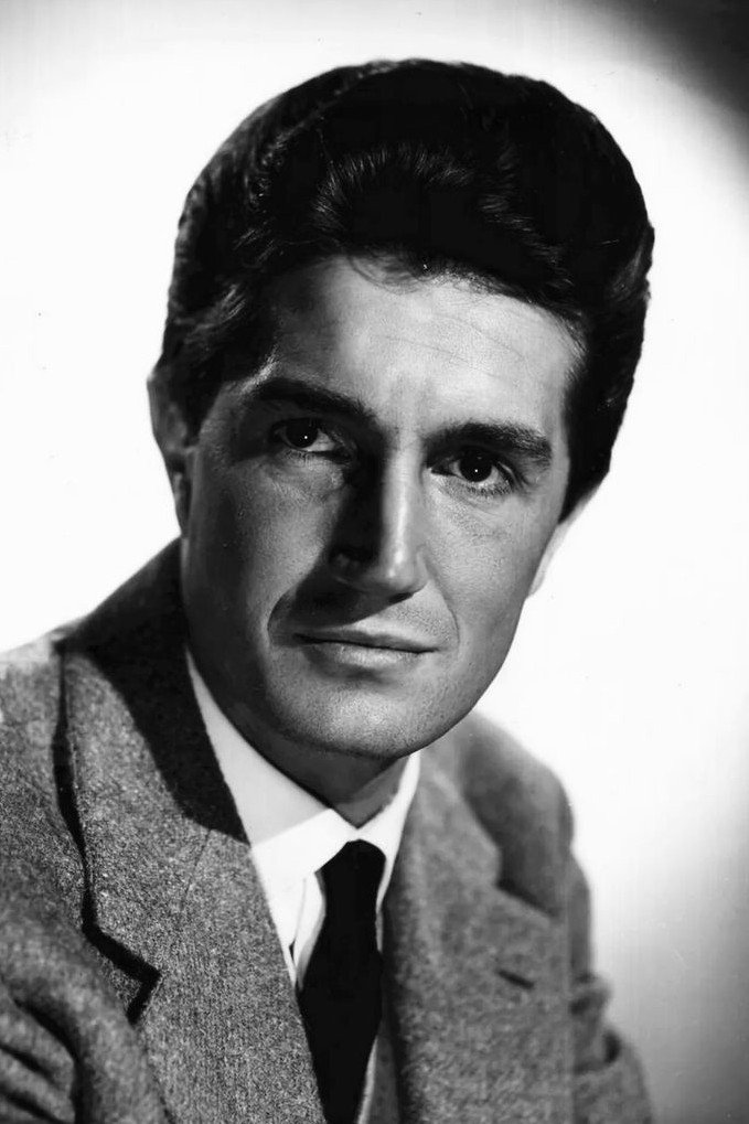 Giacomo Rossi Stuart backdrop