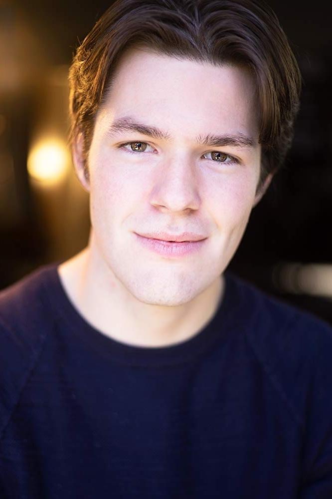 Riley Hough backdrop