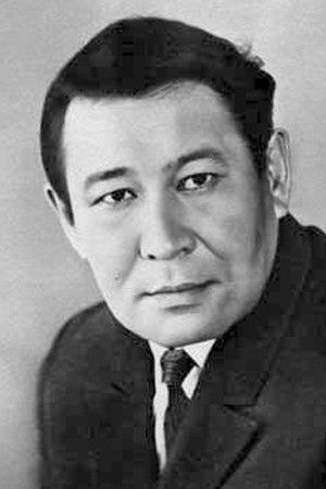 Mukhtar Bakhtygereev backdrop