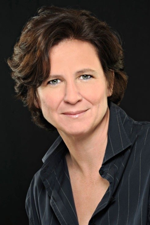 Nicole Conn backdrop