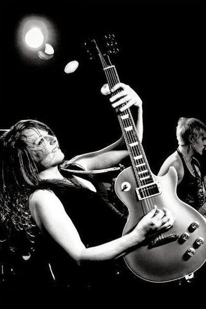 Tara McLeod backdrop