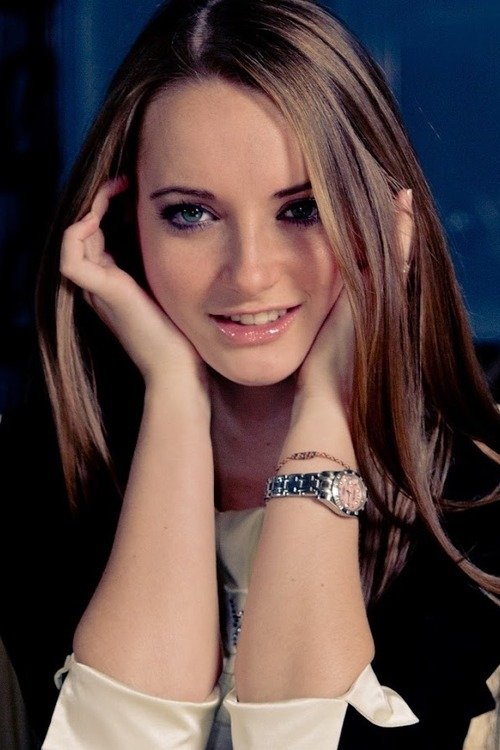 Anastasiya Sedikova backdrop