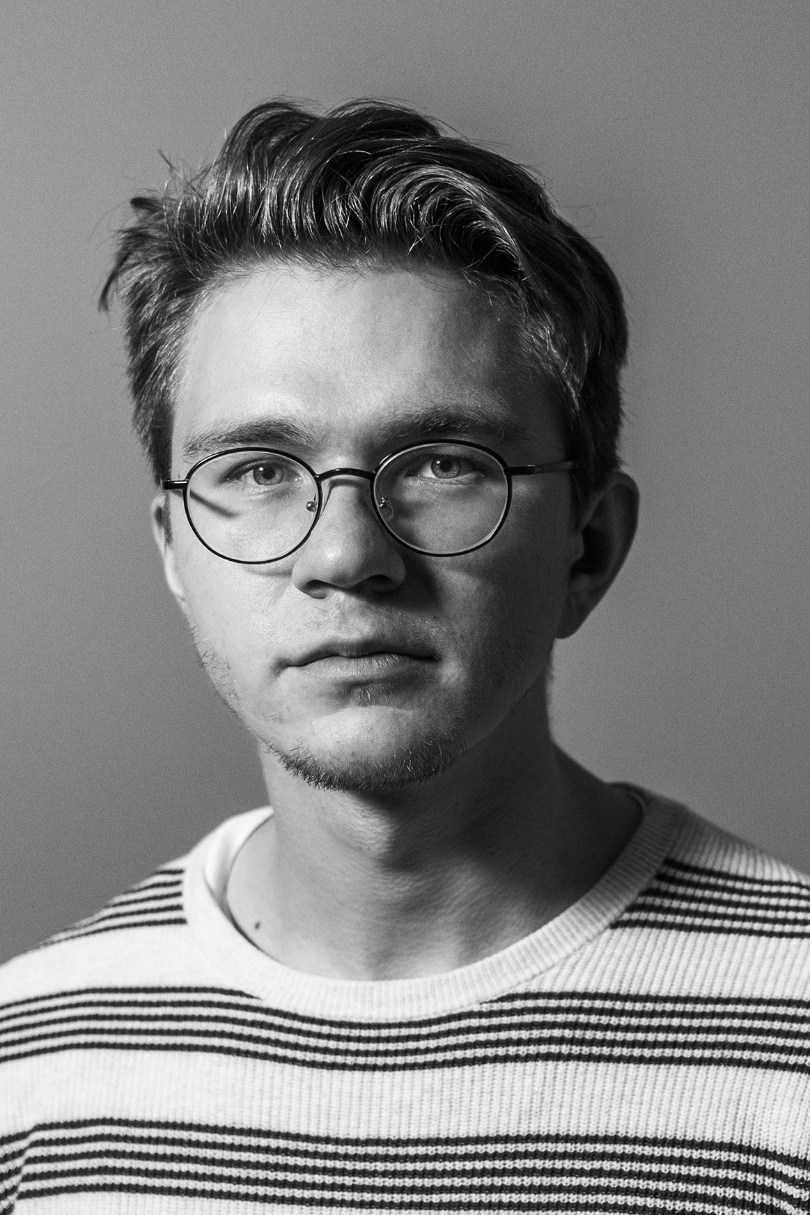 Frank Varga Jr. backdrop