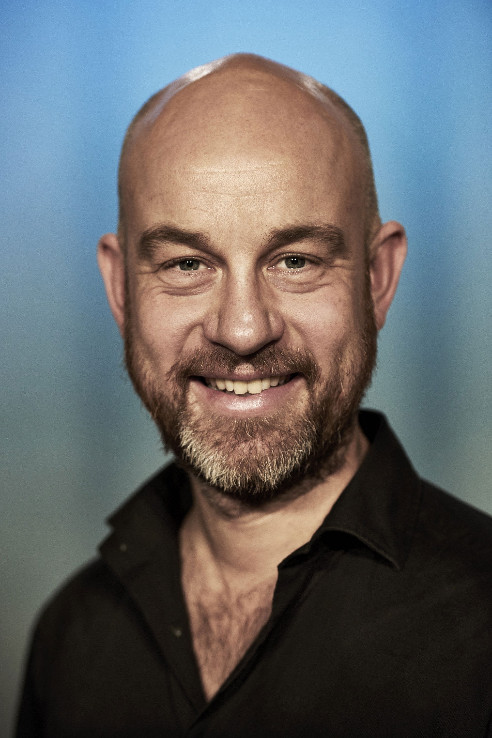 Jonas Kruse backdrop