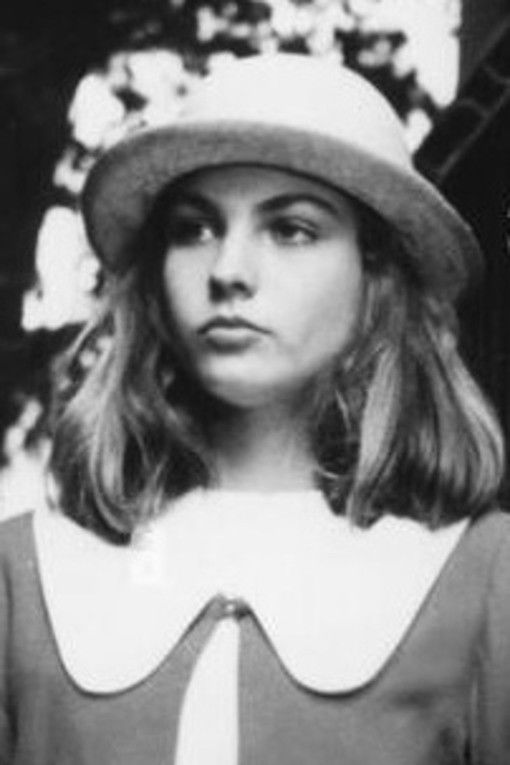 Céline Beauvallet backdrop