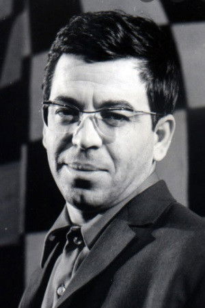 Veli Chaushev backdrop