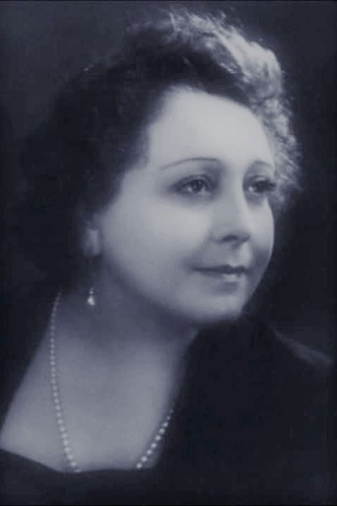 Toti Dal Monte backdrop