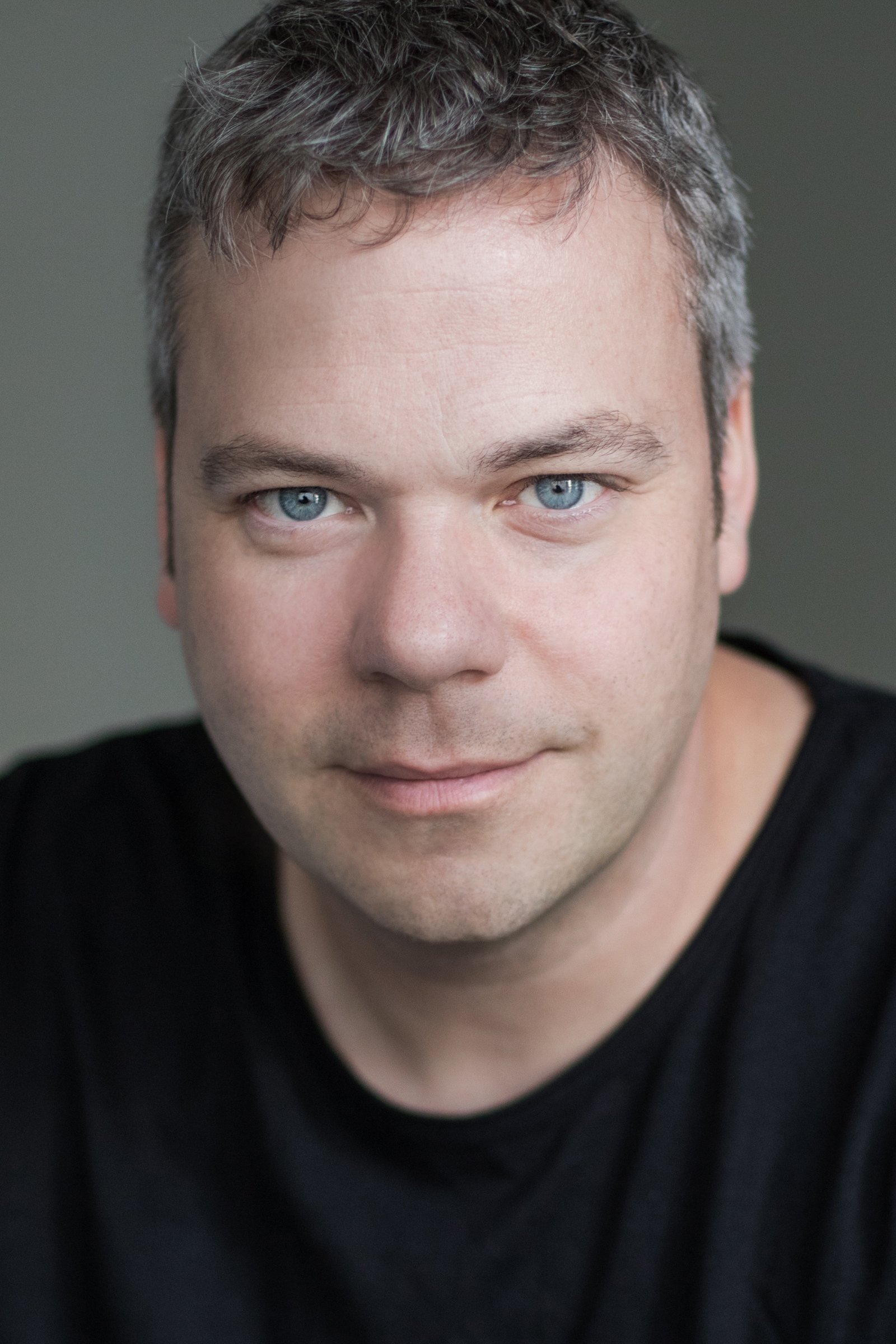 Christian Cardin backdrop